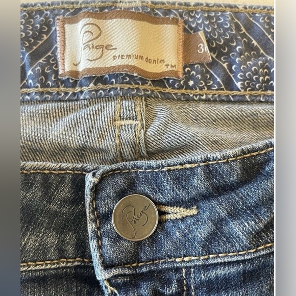 PAIGE Laurel Canyon Boot-cut Flare Jeans, Size 31, $239 Retail - Picture 9 of 11